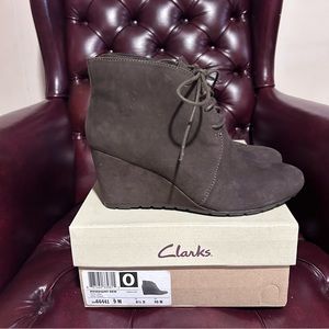 Clark’s Rosepoint Dew Wedge Booties